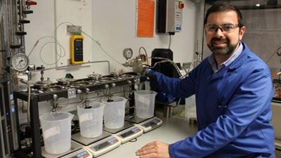 Developing a safe and efficient method for the removal of micropollutants from water